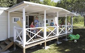 Mobile Home In Cavallino-Treporti With Terrace