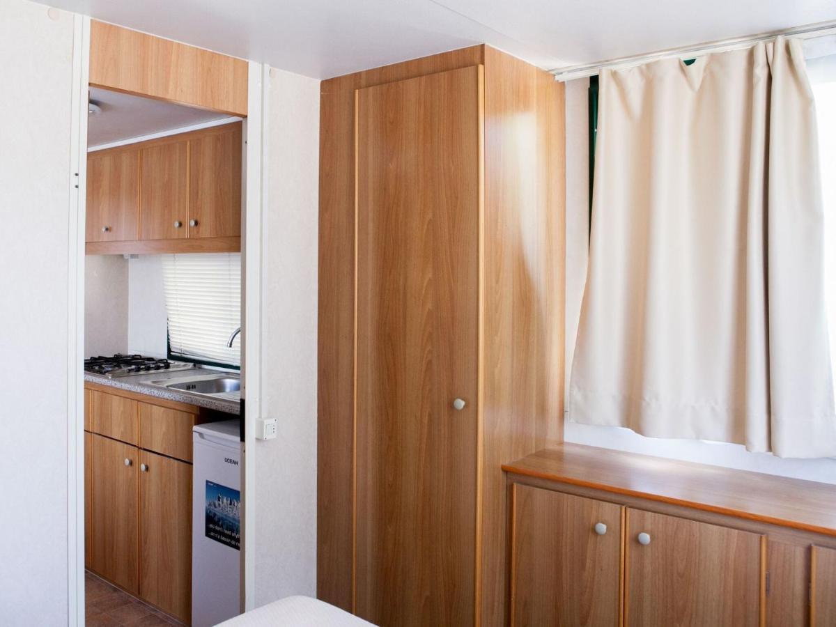 Mobile Home In Cavallino-Treporti With Terrace Exterior foto